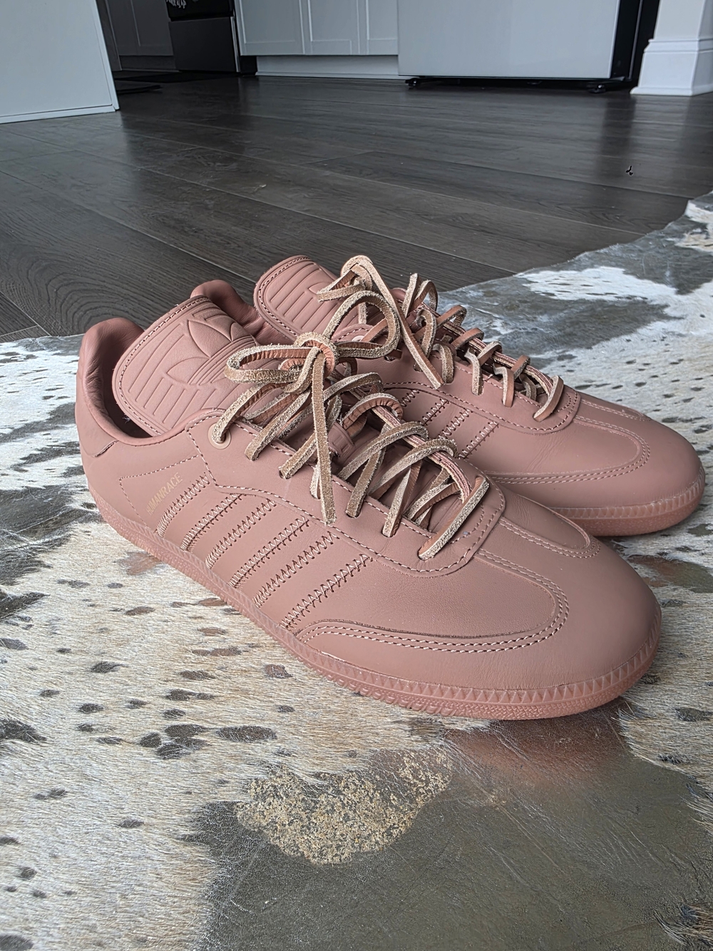 Adidas Humanrace Samba Sneakers - Size - 7/40